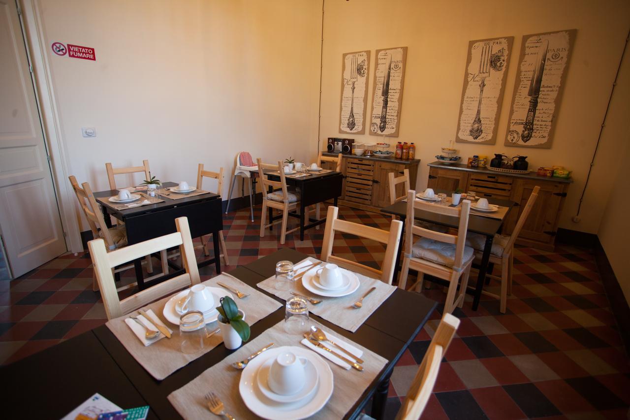 Le Stanze Del Capotreno Bed and Breakfast Μπαγκερία Εξωτερικό φωτογραφία