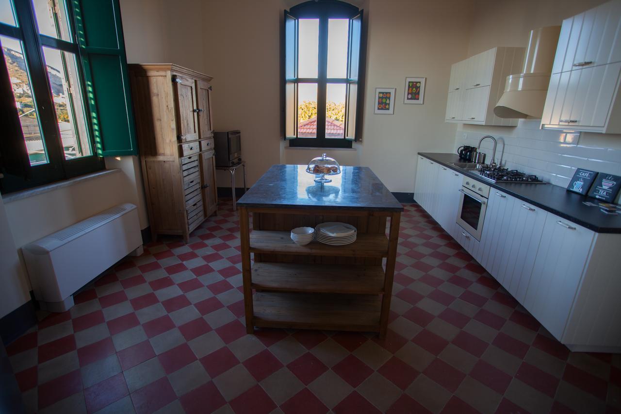 Le Stanze Del Capotreno Bed and Breakfast Μπαγκερία Εξωτερικό φωτογραφία